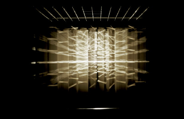 Julio Le Parc, Lumière en vibration – Installation, 1968. Light-kinetic installation: wood, net curtains, motor, light source, overall dimensions variable. Daros Latinamerica Collection, Zürich. Photo: Adrian Fritschi, Zürich. © the artist or his/her representative.