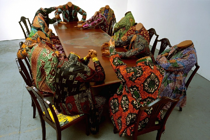 Yinka Shonibare, Scramble for Africa,  2003. Collection Pinel
